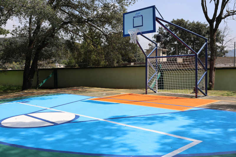 Cancha basquet escuela Huixqui