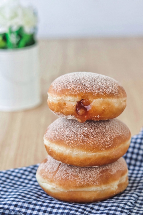 Donas-rellenas-de-jalea-de-manzana.jpg