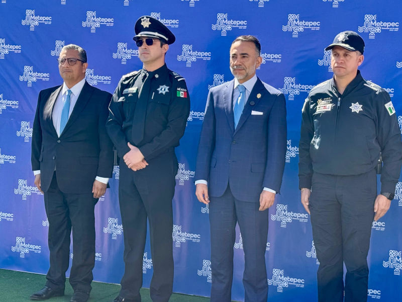 Entrega patrullas metepec bole