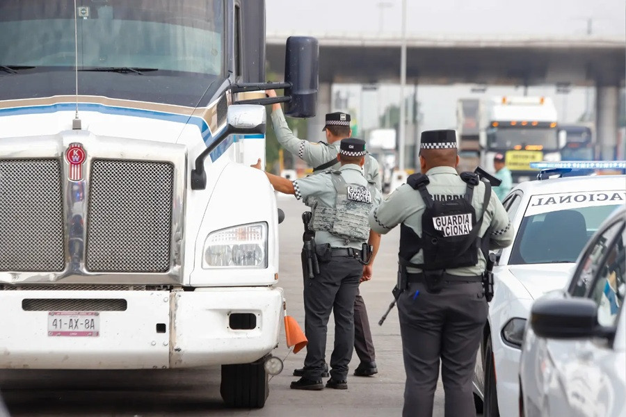 Guardia Nacional detención carretera