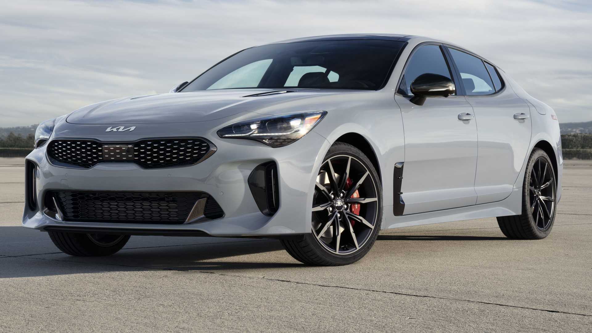 Kia_stinger.jpg