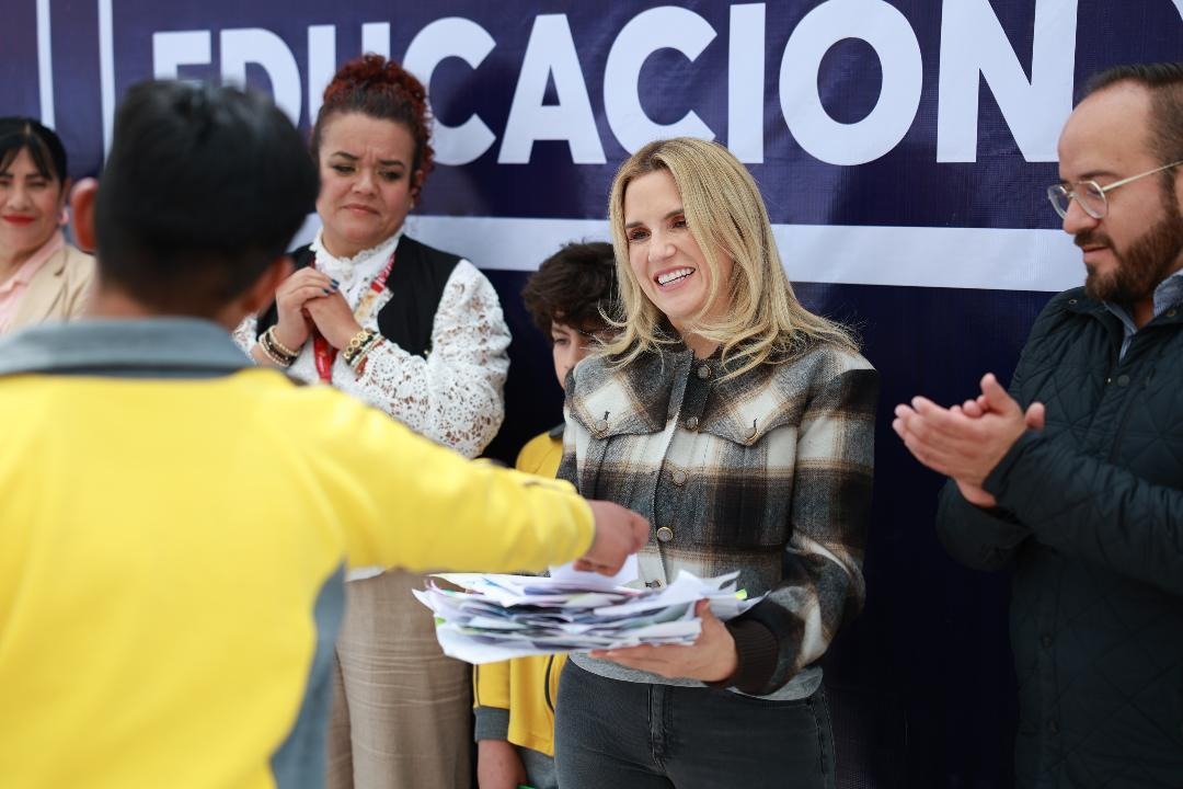 Romina_Contreras_escuela.jpeg