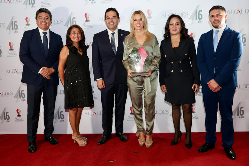 Romina Premio Alcaldes 2025 Huix