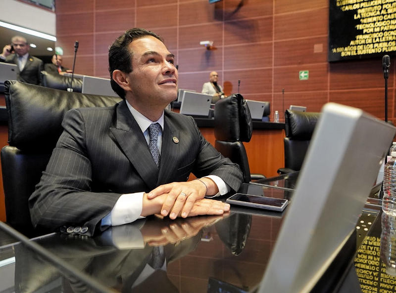 Vargas en el Senado 071225