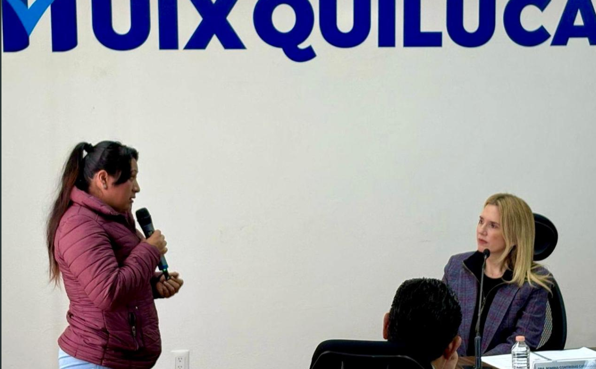 Romina Contreras e integrantes de cabildo escucharon las solicitudes ciudadanas