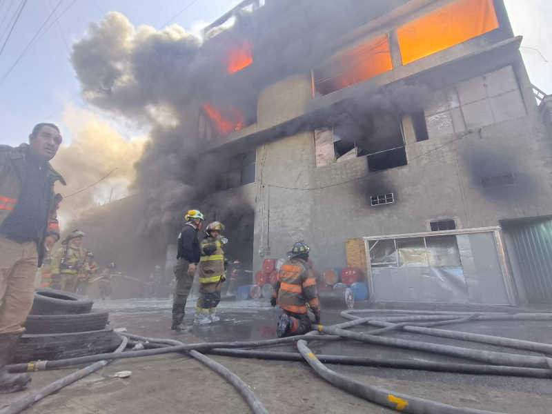 incendio fabrica 3