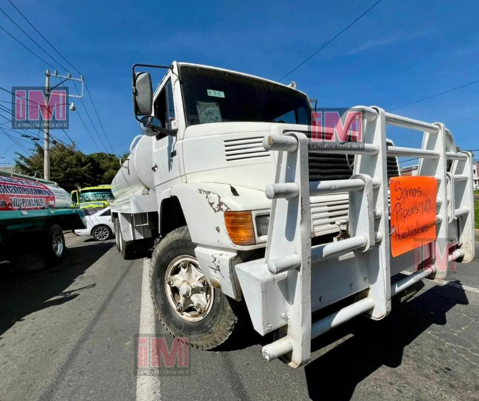pipa agua protesta 2