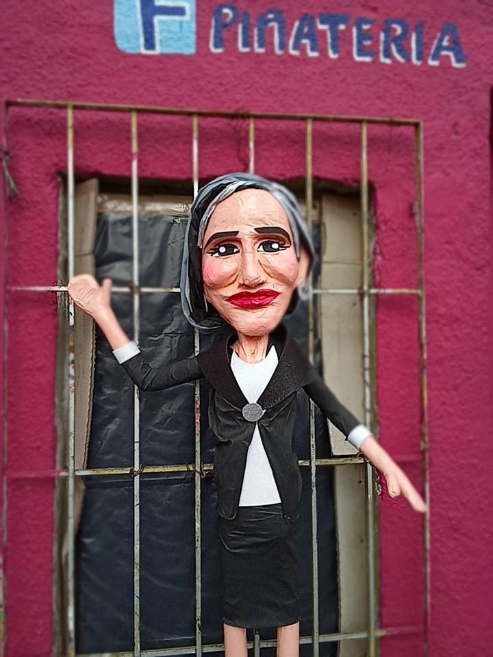 piñata_Florinda_Meza.jpeg